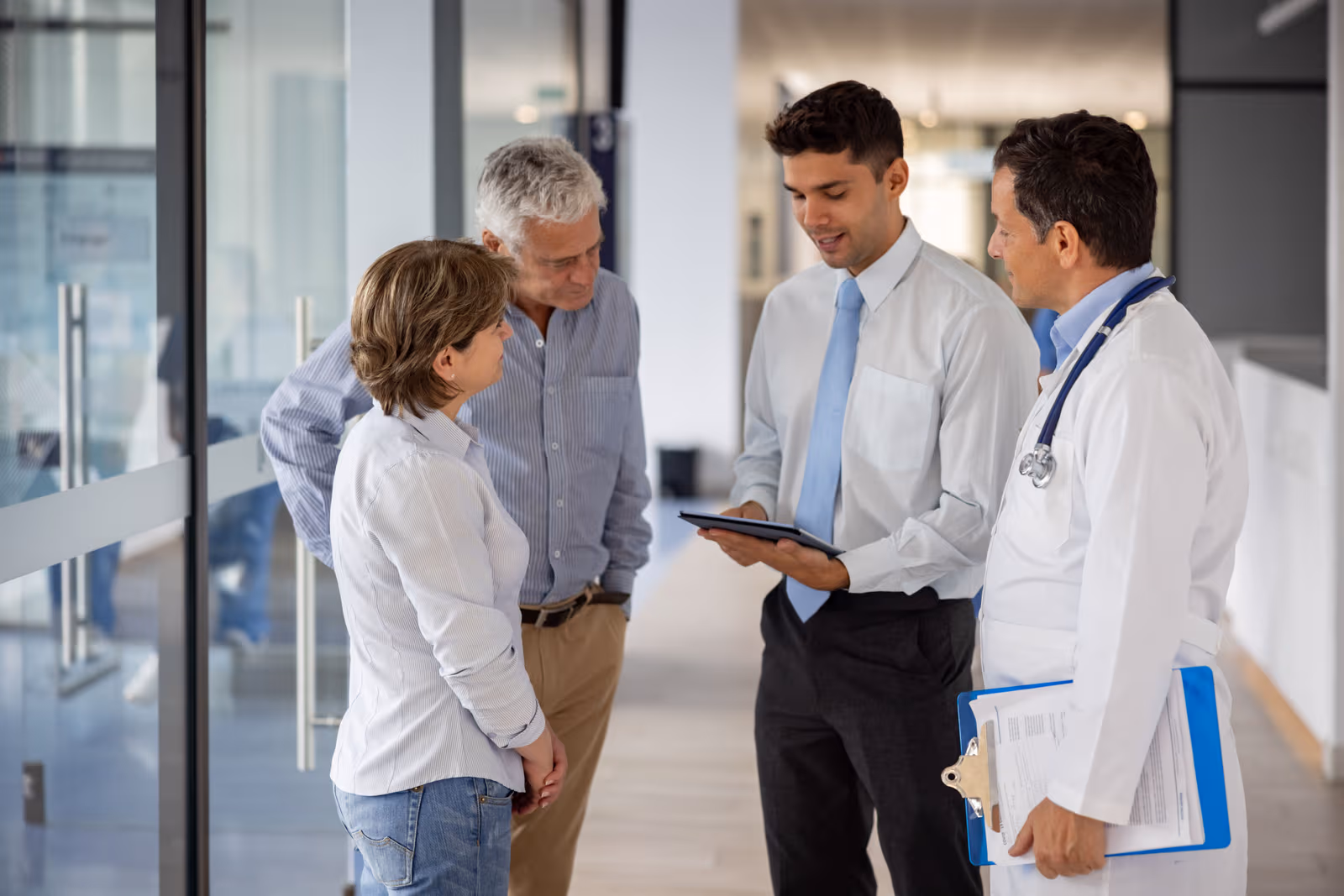 How to File a Health Insurance Claim - Blog banner featuring health insurance insights