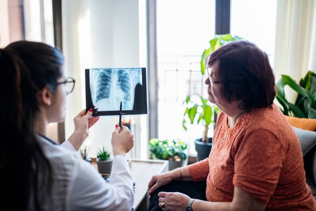Critical Illness Insurance vs Health Insurance: Key Differences Explained